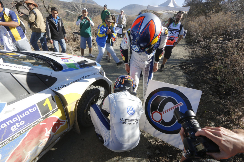 sébastien-ogier-rally-mexico-2014-crashes.jpg