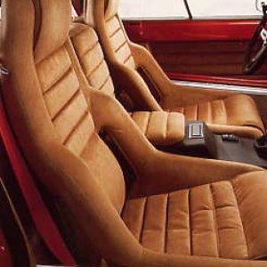 lancia_delta_s4_interior