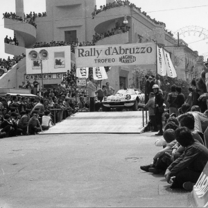 1? Rally d'Abruzzo 1977 n. 4 Carello - Perissinot 1