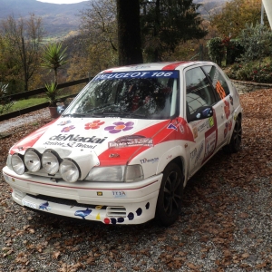 Peugeot 106 da rally di Pietro e Mery