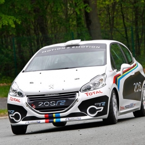 Peugeot 208 R2