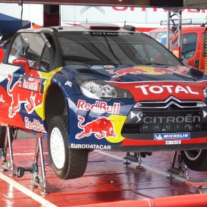 Loeb/Red Bull Sardegna (2 foto)